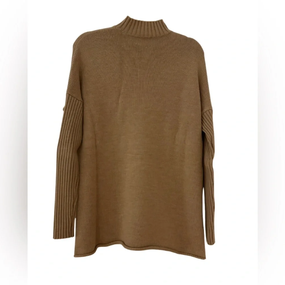 Tory Burch - Mock Neck Merino Wool Oversized Tan Sweater- Size Medium - Picture 7 of 9